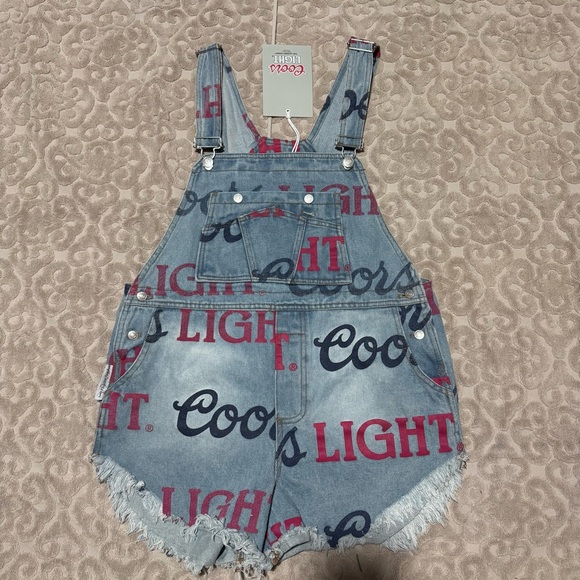 NWT Rare The Laundry Room Coors Light Denim shortalls M Denim Shorts Overalls - Picture 3 of 9